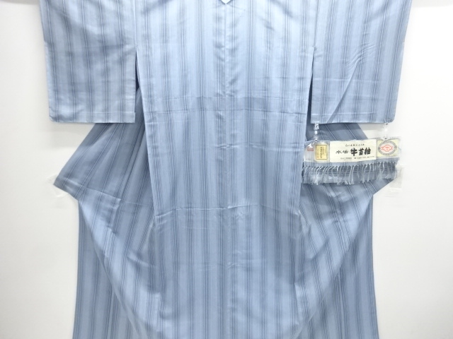 未使用品　仕立て上がり　無形文化財本場牛首紬　縞織り出し単衣着物